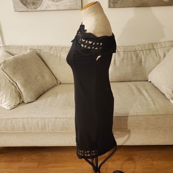 Love by Design Off-the-Shoulder Lace Trim Dress - Picture 6 of 11